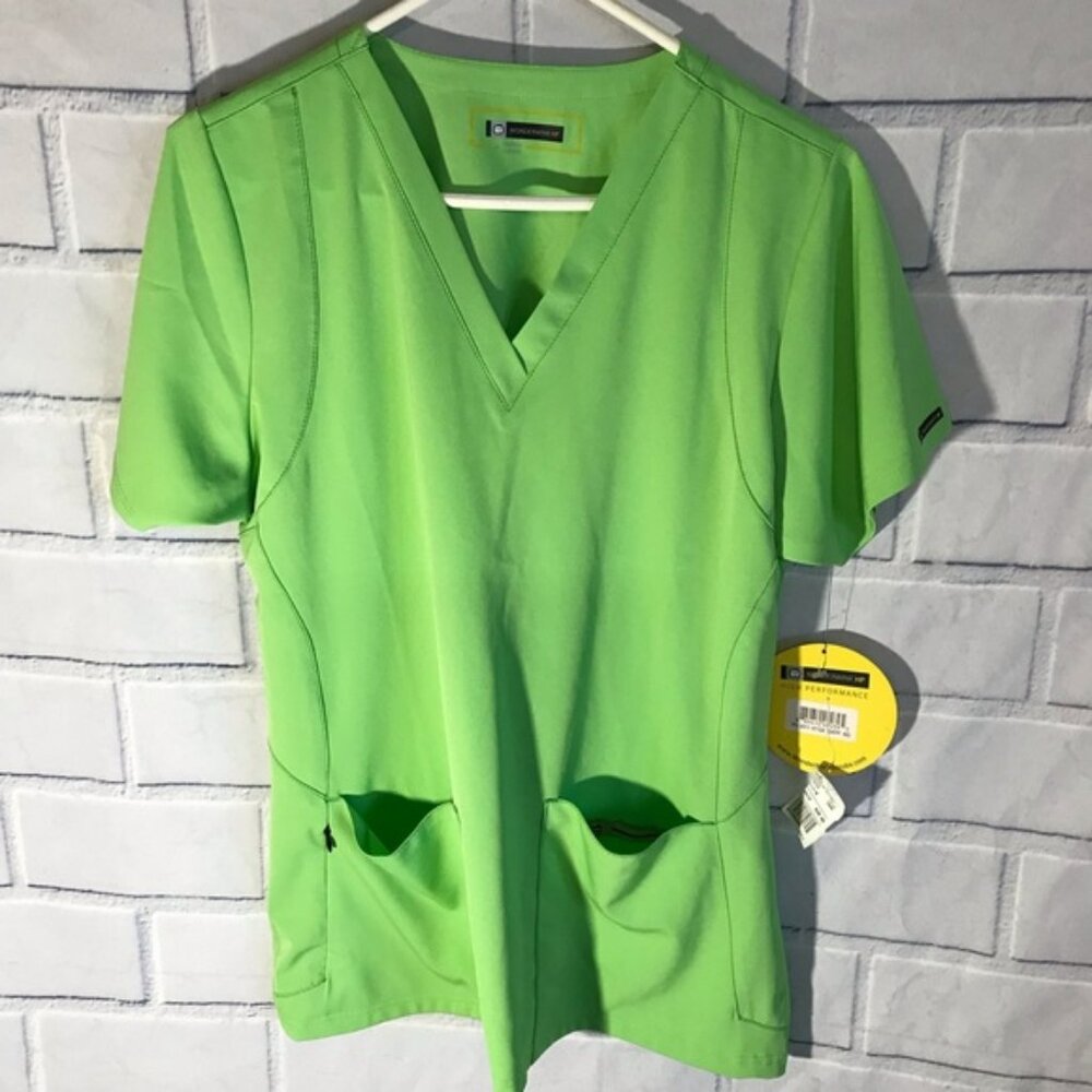 WonderWink HP high performance Scrub Top Green V Neck Short Sl